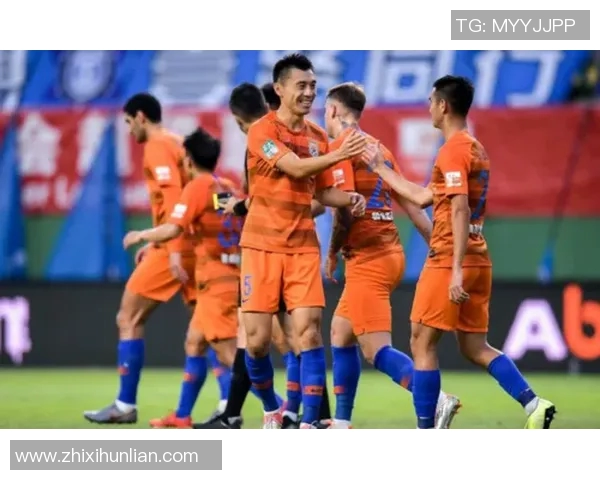 恒大与富力激战正酣精彩瞬间回顾与战术分析